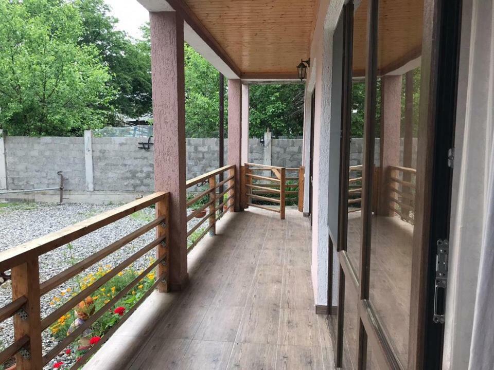 Гостевой Дом "Уют У Тумановых" Pizunda Exterior photo